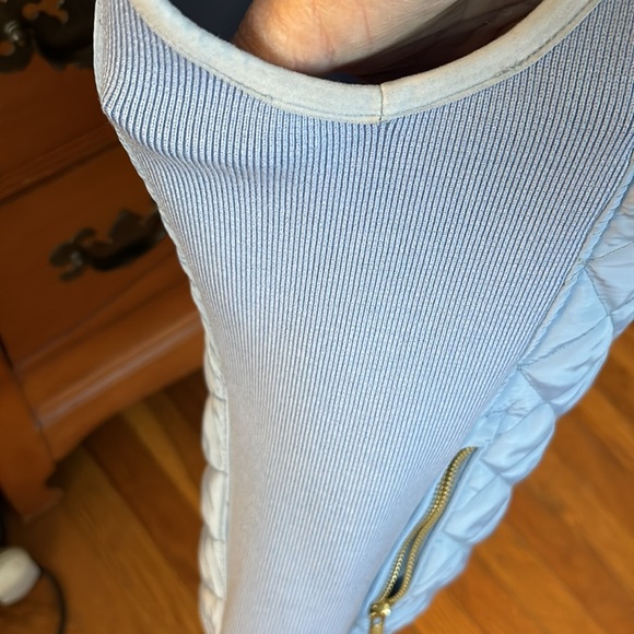 Quilted vest - Picture 3 of 7